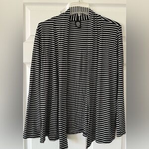 NWOT Bobeau Open Front Wrap